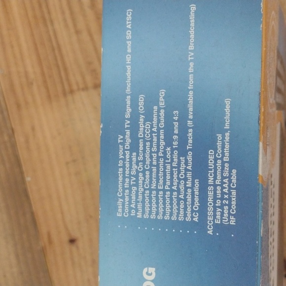 Craig Digital to Analog Broadcast Converter w Remote Control New in box - Picture 3 of 5